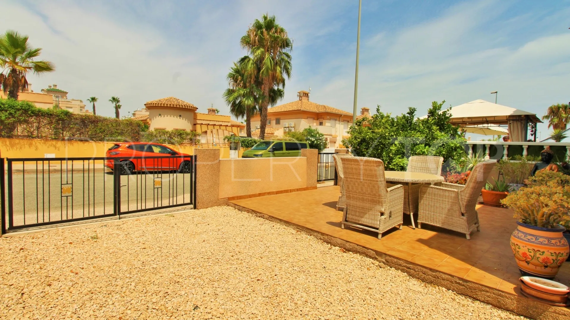 3 bedrooms Villamartin town house for sale