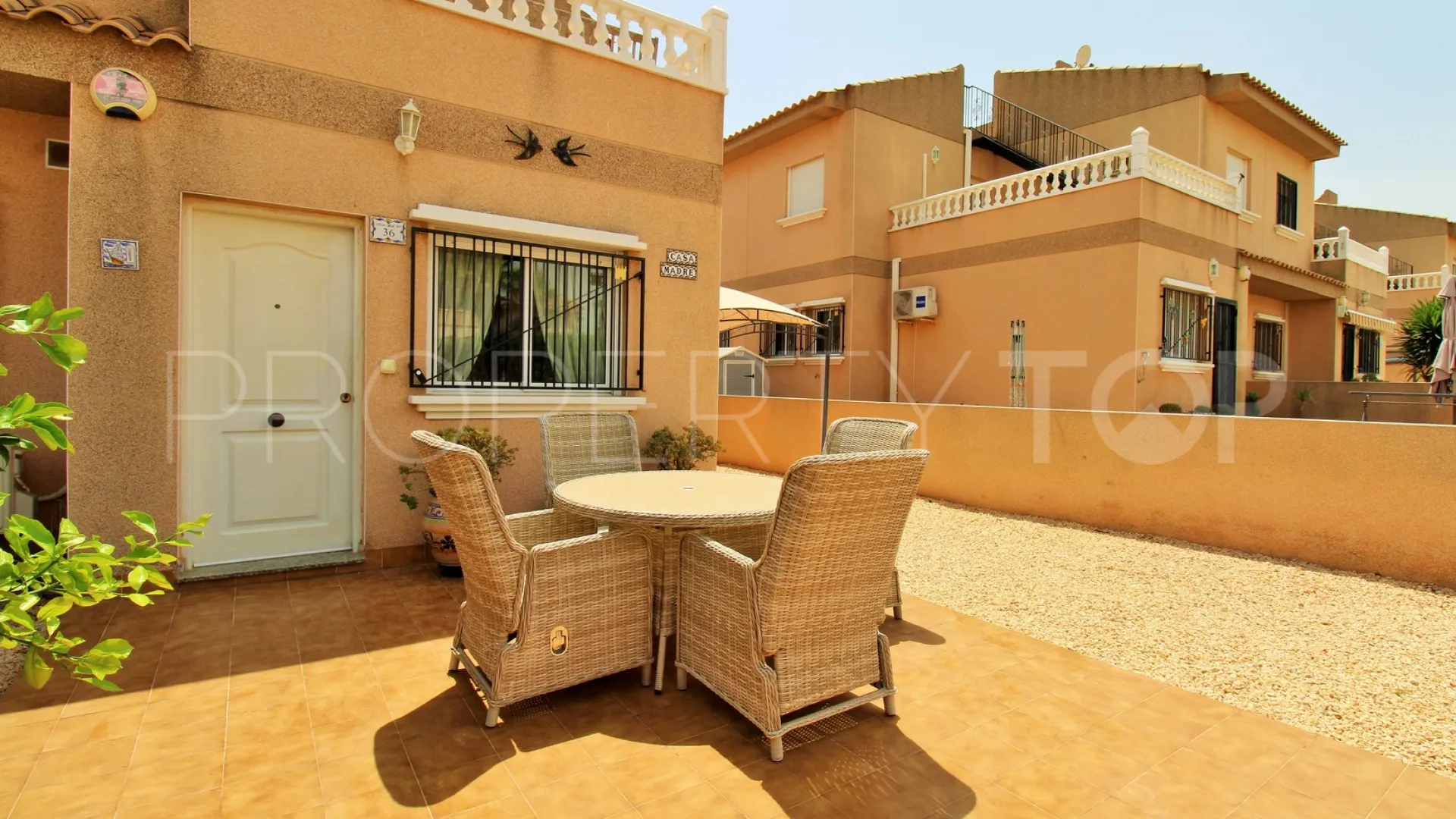 3 bedrooms Villamartin town house for sale