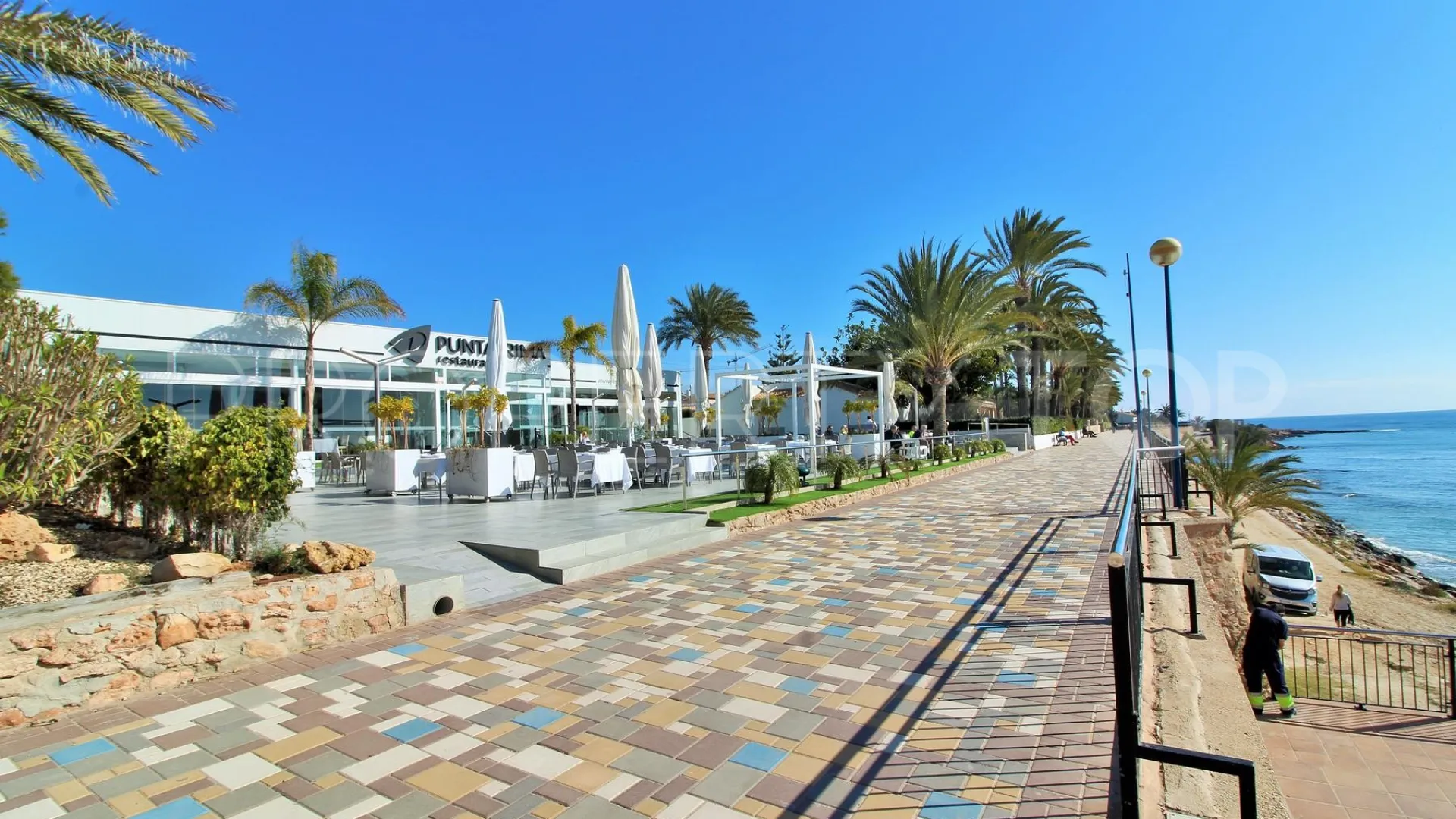 Apartamento en venta con 2 dormitorios en Punta Prima
