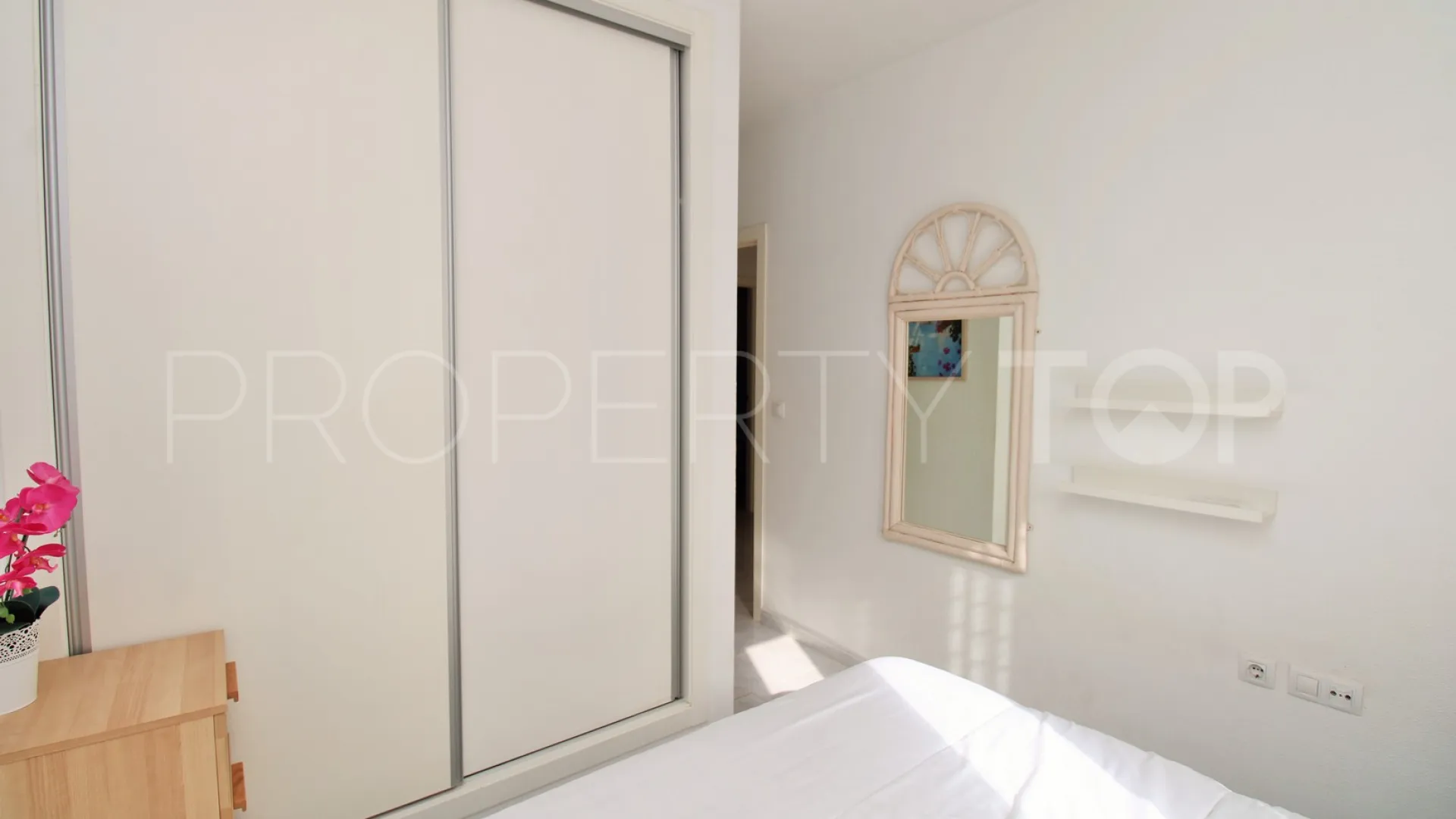 For sale Rioja 2 bedrooms apartment