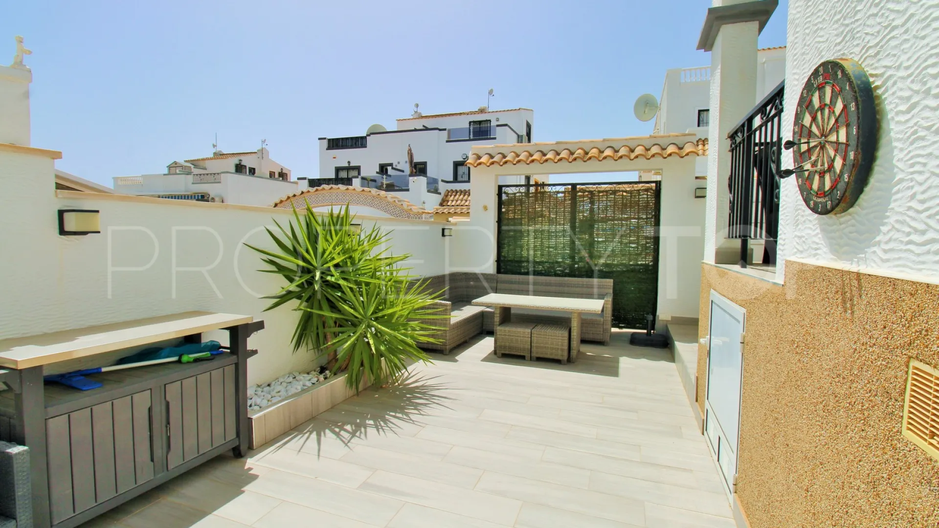 Town house for sale in Los Altos de Marbella with 3 bedrooms