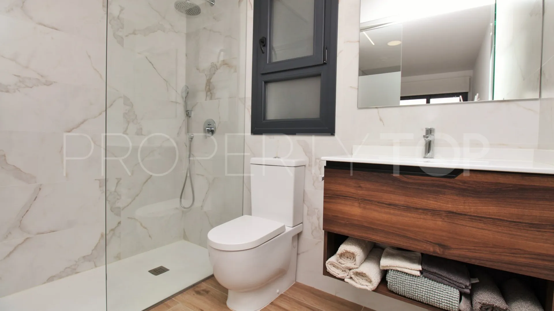 Rioja apartment for sale