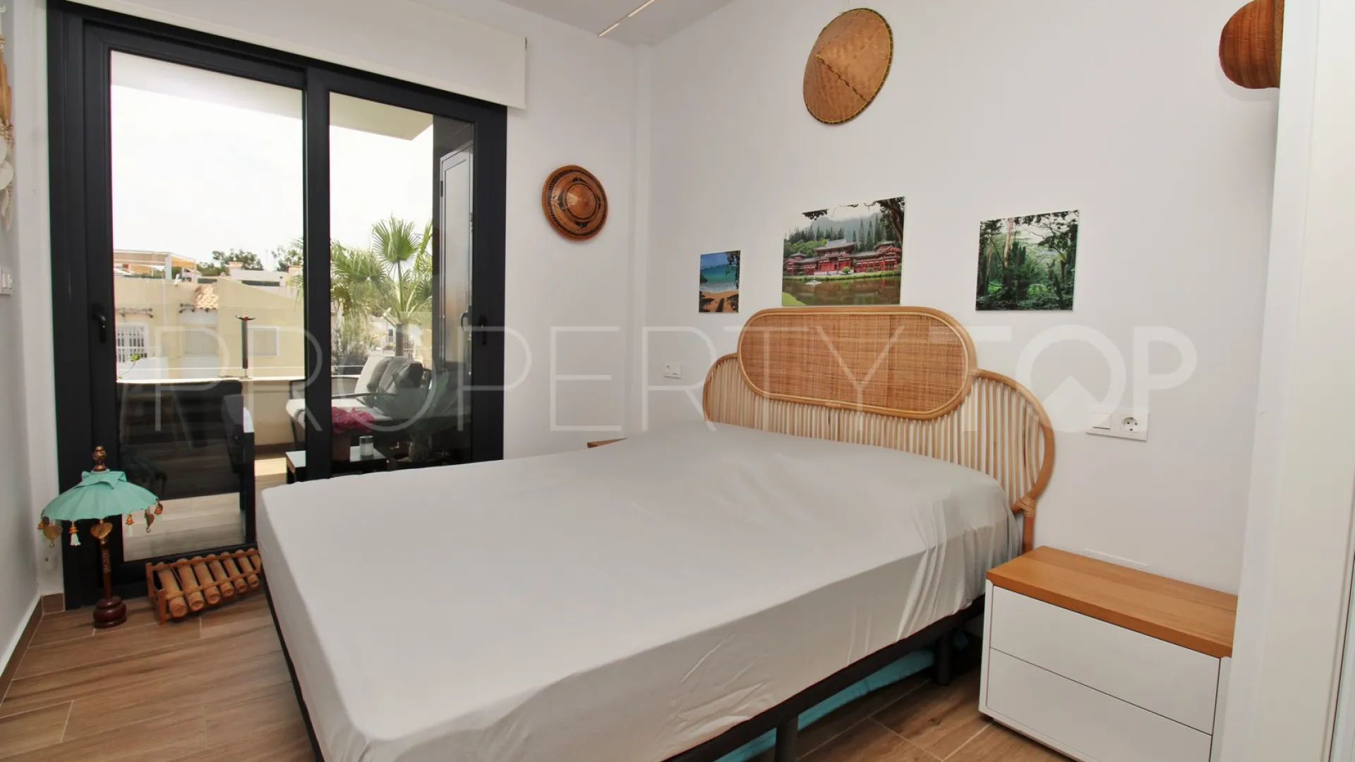 Rioja apartment for sale