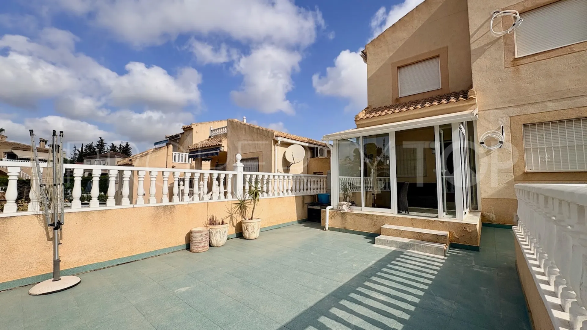 Villa for sale in Los Balcones with 4 bedrooms