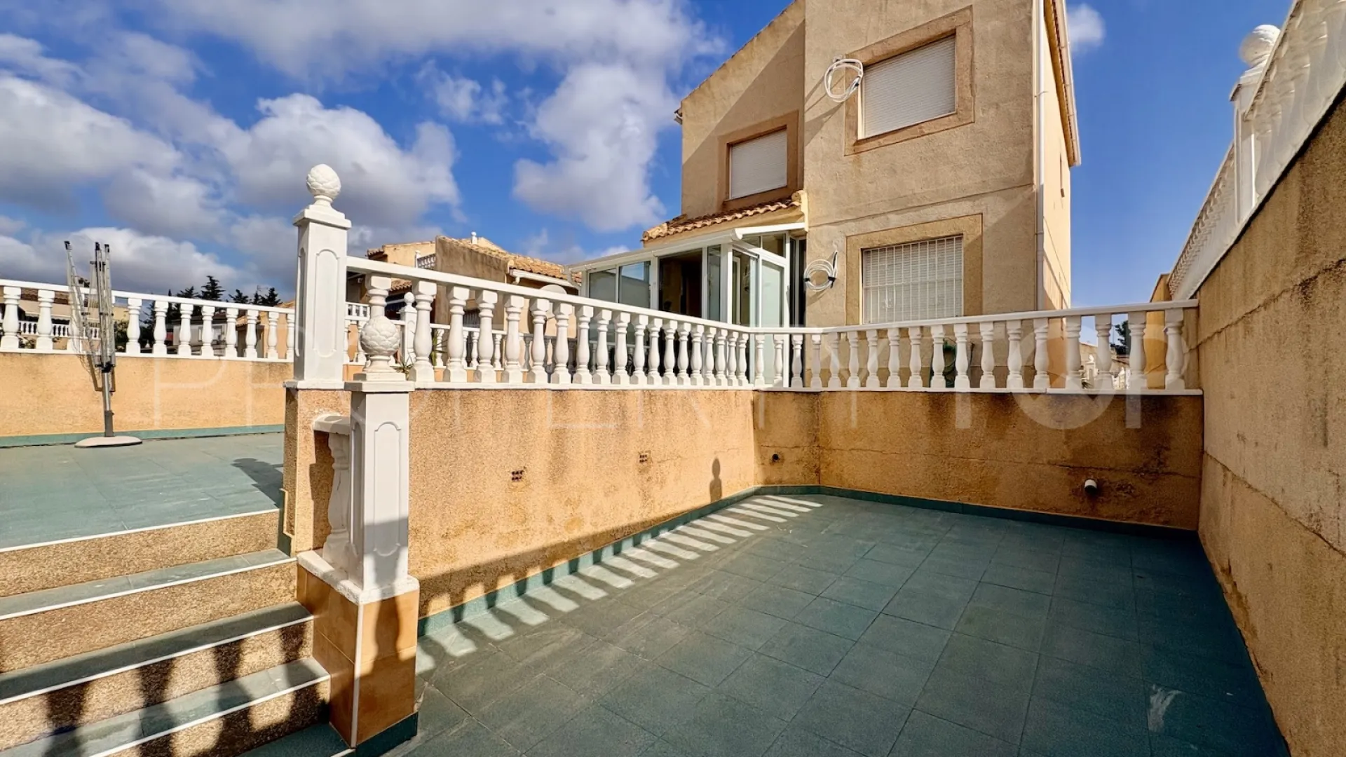 Villa for sale in Los Balcones with 4 bedrooms