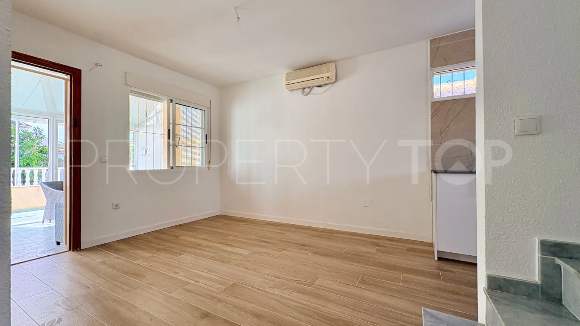 Villa for sale in Los Balcones with 4 bedrooms