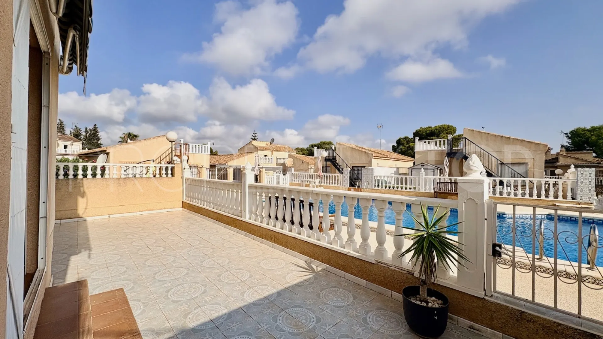 Villa for sale in Los Balcones with 4 bedrooms