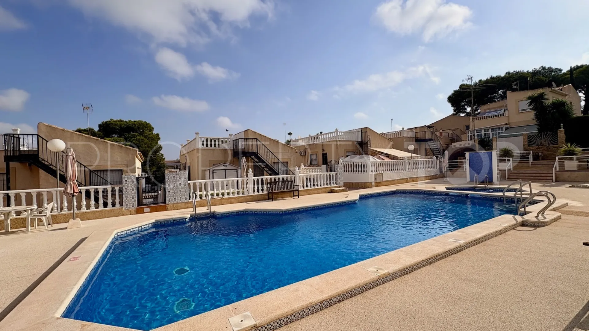 Villa for sale in Los Balcones with 4 bedrooms