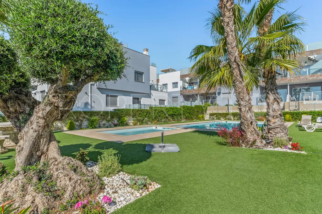 Punta Prima, adosado a la venta con 3 dormitorios