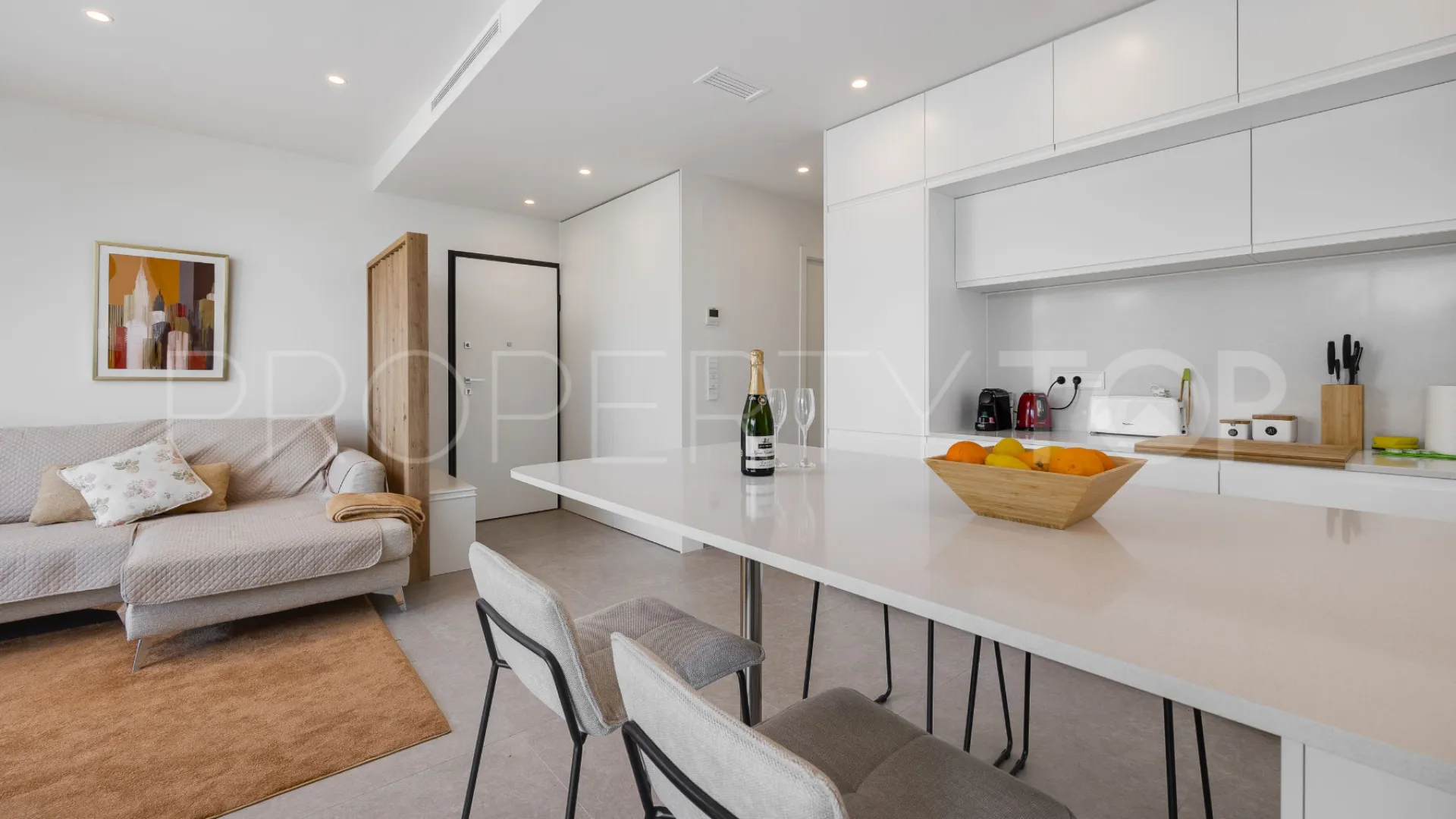 Se vende apartamento en Las Colinas Golf con 2 dormitorios