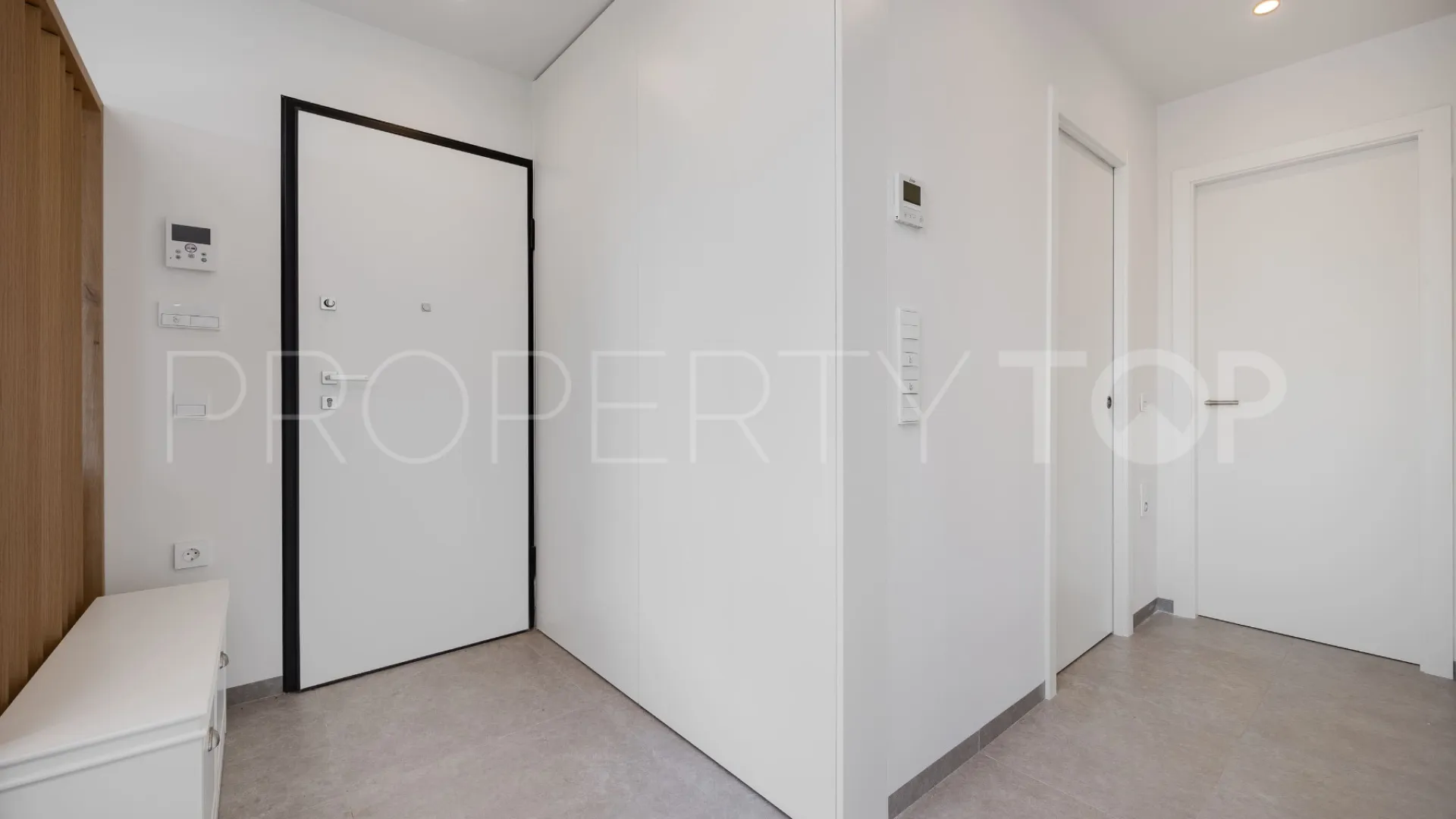 Se vende apartamento en Las Colinas Golf con 2 dormitorios