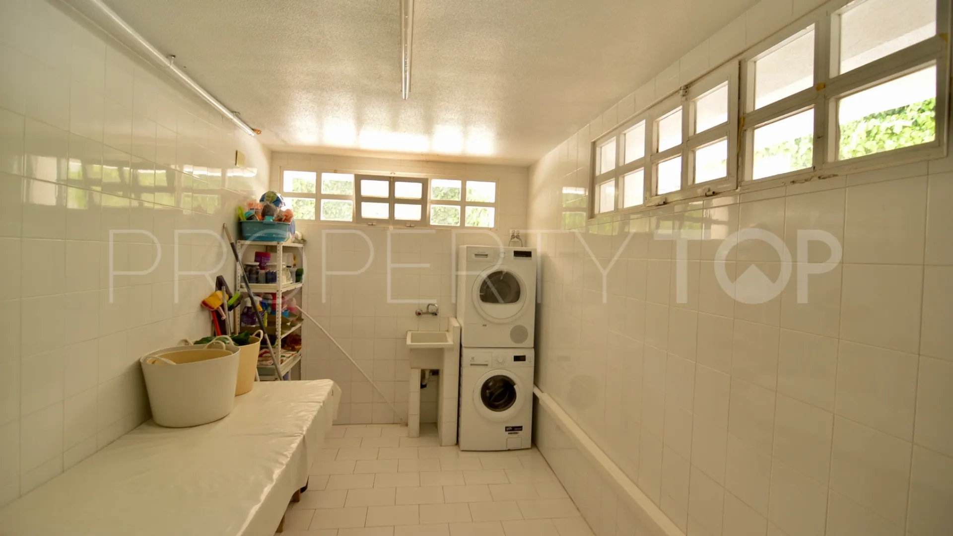 For sale villa in Torrevieja