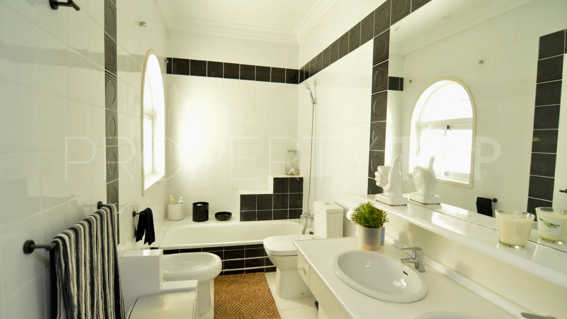 For sale villa in Torrevieja