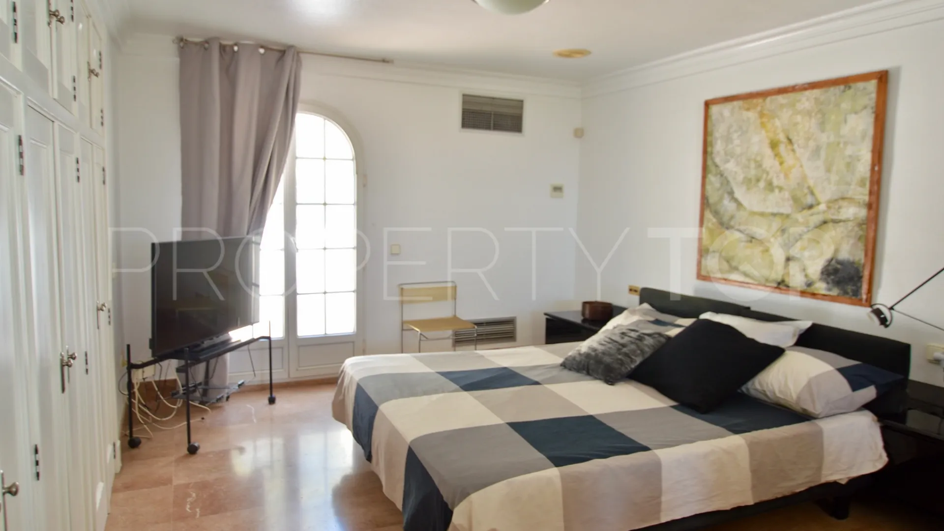 For sale villa in Torrevieja