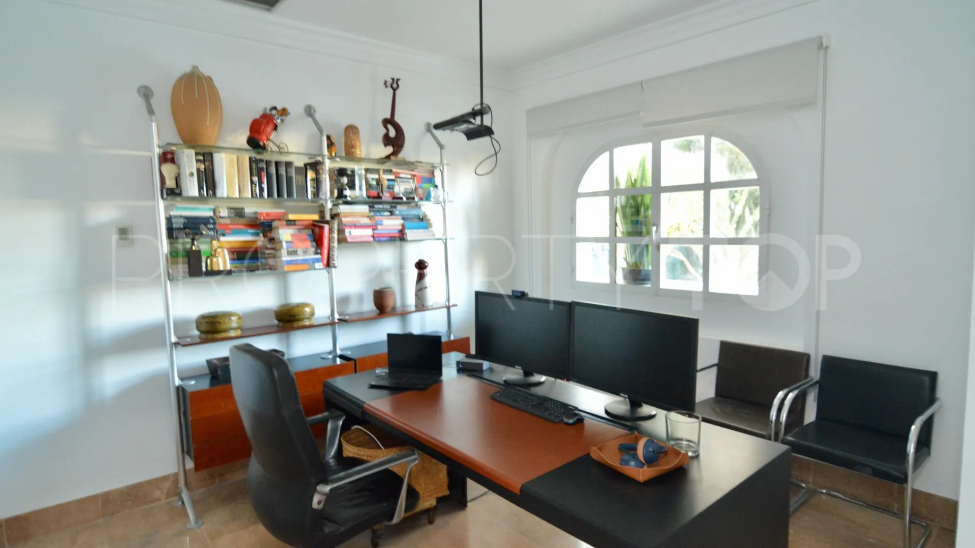 For sale villa in Torrevieja