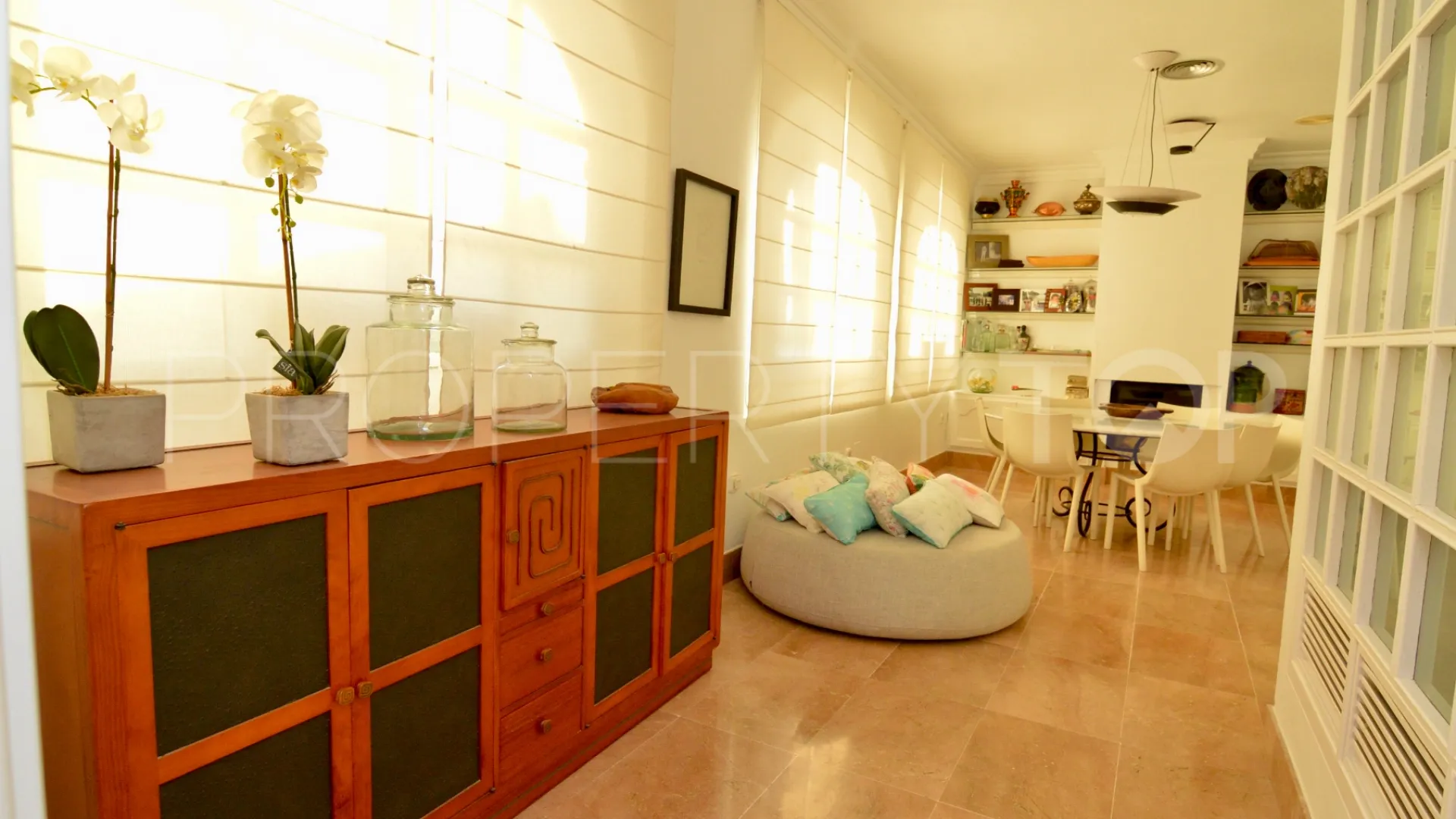 For sale villa in Torrevieja
