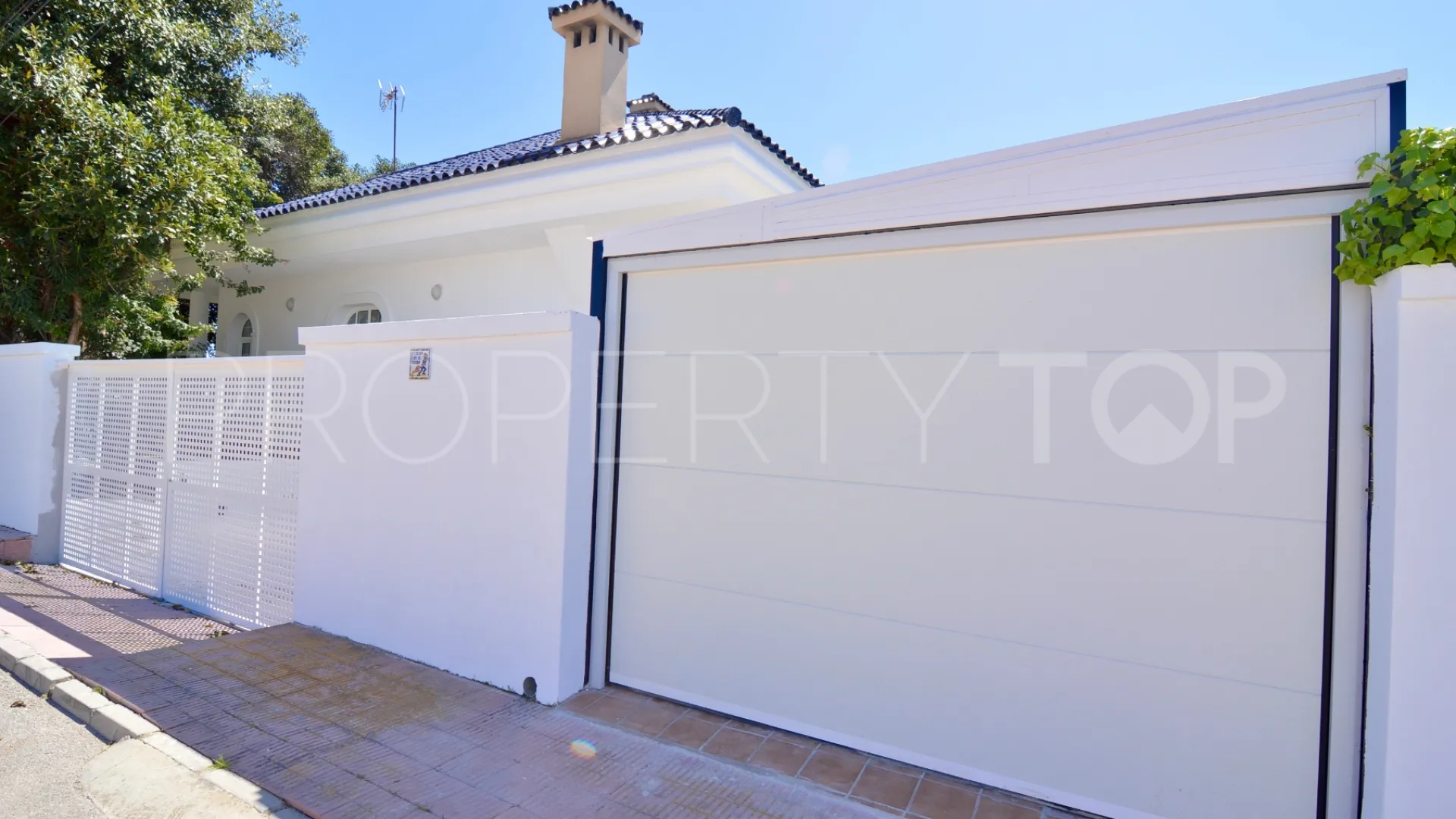 For sale villa in Torrevieja