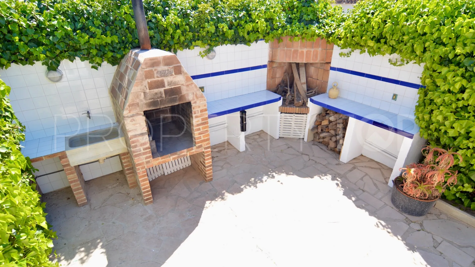 For sale villa in Torrevieja