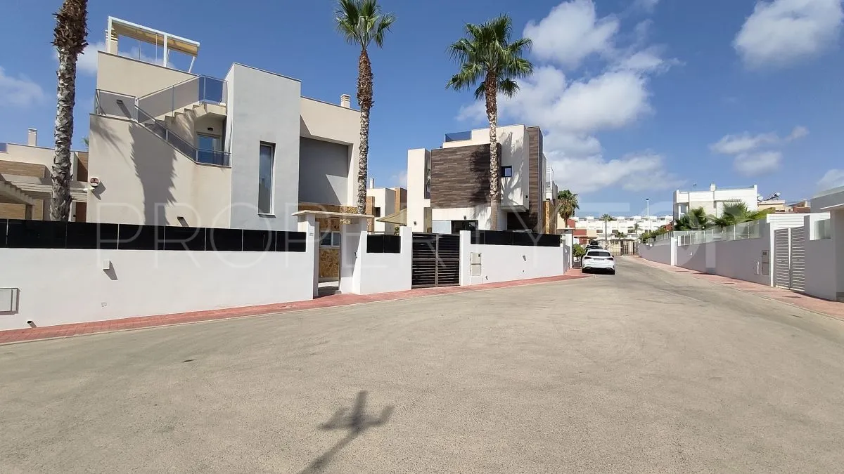 La Mata, villa a la venta