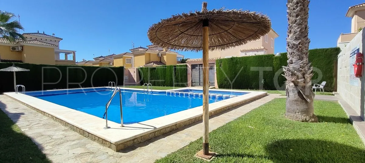 Los Altos de Marbella, adosado de 3 dormitorios en venta