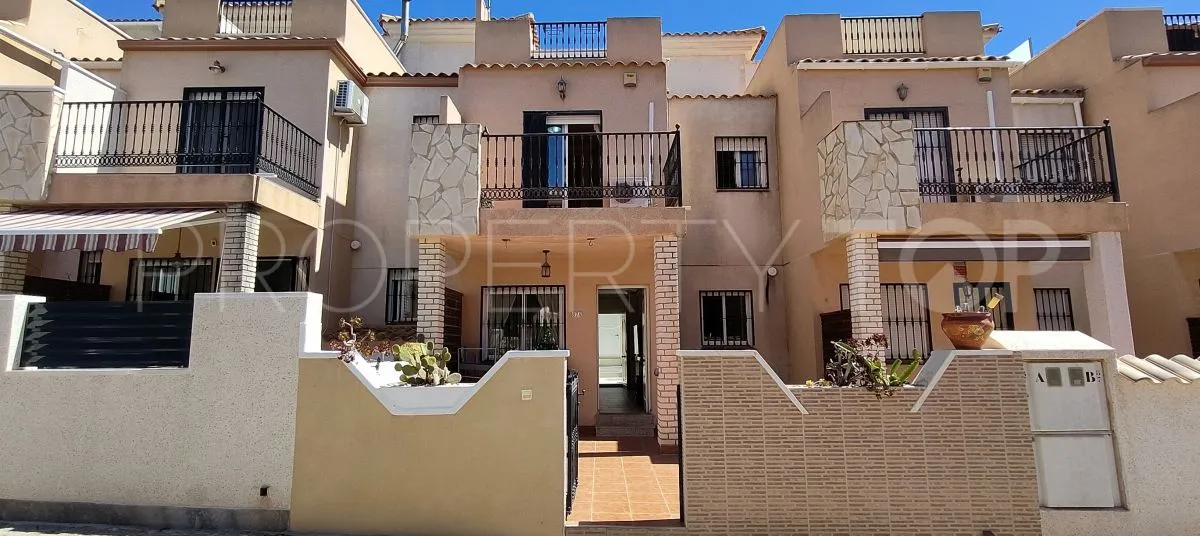 Los Altos de Marbella, adosado de 3 dormitorios en venta