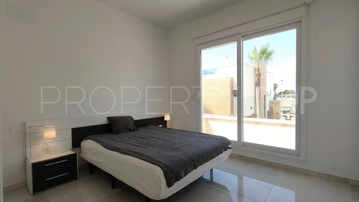 La Mata, villa a la venta