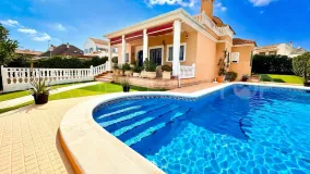 6 bedrooms villa in La Mata for sale