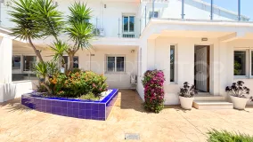 Villa a la venta de 7 dormitorios en Villamartin