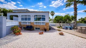 Villa a la venta en Catral