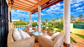 6 bedrooms villa in La Mata for sale