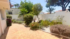Villa a la venta de 7 dormitorios en Villamartin
