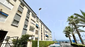 Se vende apartamento en Punta Prima con 3 dormitorios