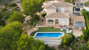 Comprar villa con 3 dormitorios en Pilar de la Horadada