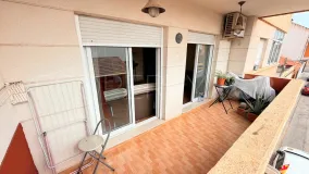 Buy apartment with 2 bedrooms in Los Montesinos