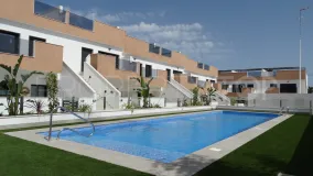 For sale apartment in Pilar de la Horadada with 2 bedrooms