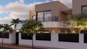 Villa en venta en San Pedro del Pinatar de 4 dormitorios