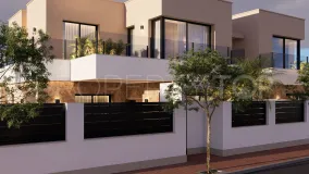Villa en venta en San Pedro del Pinatar de 4 dormitorios