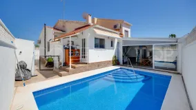 Villa en venta en Villa Marina