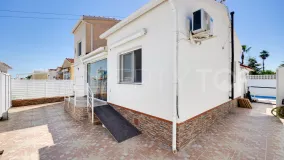 Villa en venta en Villa Marina