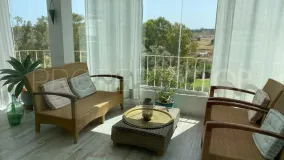 Penthouse with 2 bedrooms for sale in Estepona Hills
