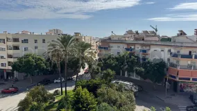 Penthouse for sale in Estepona Hills with 4 bedrooms