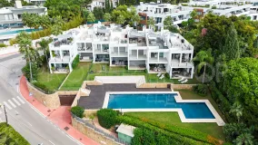 Town house in Sierra Blanca for sale