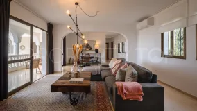 Sierrezuela 6 bedrooms villa for sale