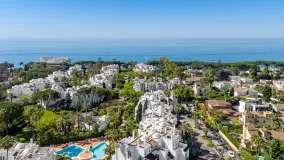 Apartment for sale in Alhambra del Mar with 4 bedrooms