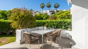Apartment for sale in Alhambra del Mar with 4 bedrooms