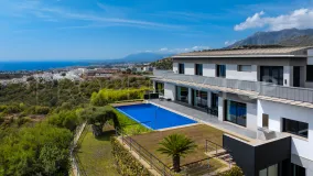 Comprar villa en Los Altos de Marbella de 5 dormitorios