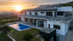 Comprar villa en Los Altos de Marbella de 5 dormitorios