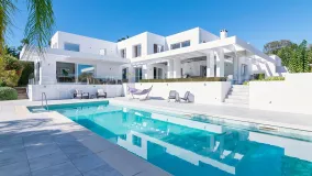 5 bedrooms Sotogrande Bajo villa for sale