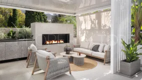 Duplex penthouse with 4 bedrooms for sale in Marbella Golden Mile