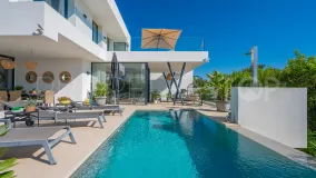 Villa en venta de 5 dormitorios en El Campanario